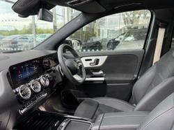 MERCEDES-BENZ GLA Photo 3