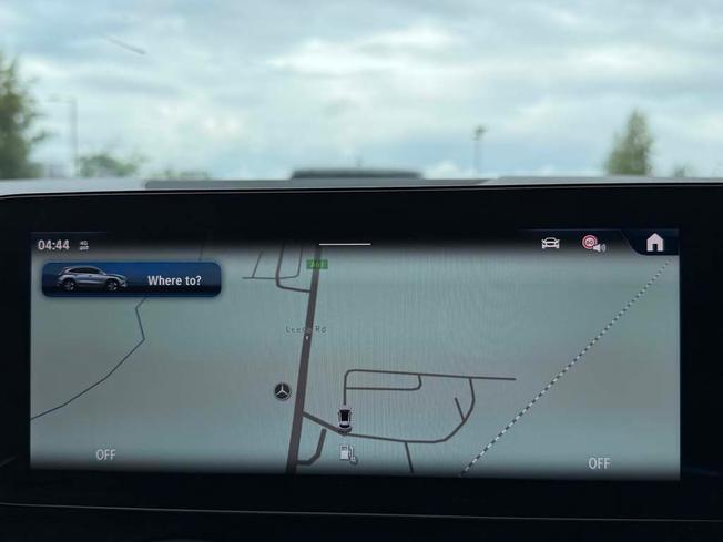 MERCEDES-BENZ GLA Photo 35
