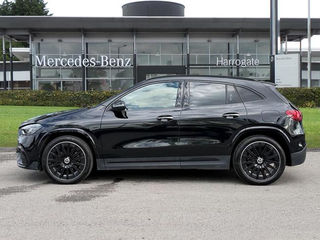 MERCEDES-BENZ GLA Photo 7