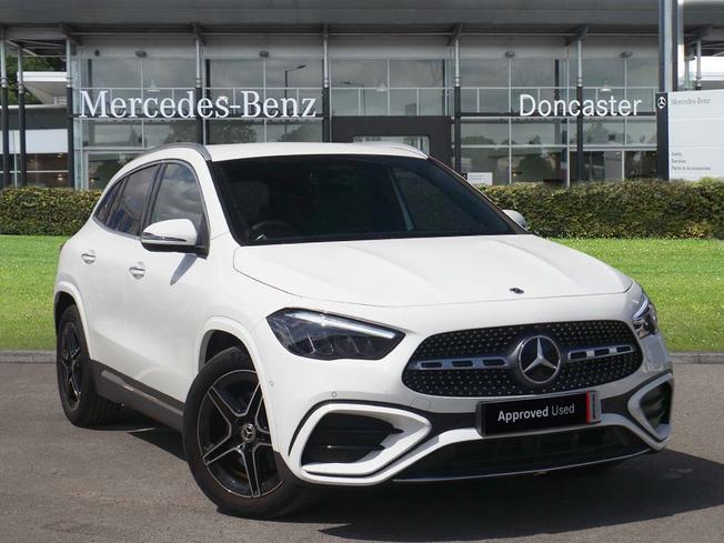 MERCEDES-BENZ Gla Photo 1