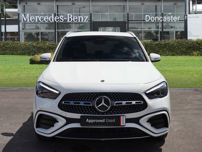 MERCEDES-BENZ Gla Photo 10