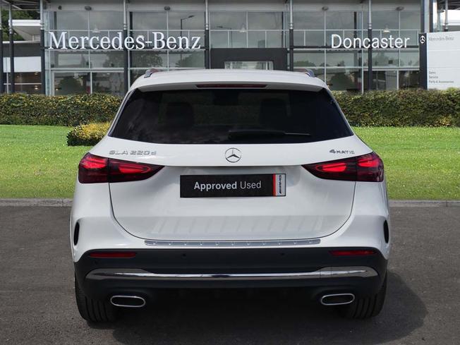 MERCEDES-BENZ Gla Photo 11