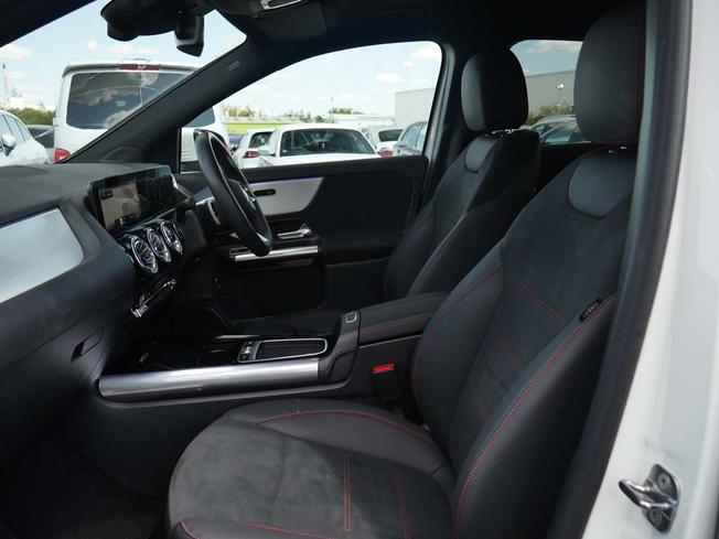 MERCEDES-BENZ Gla Photo 44