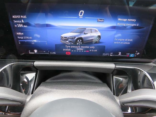 MERCEDES-BENZ GLA Photo 36