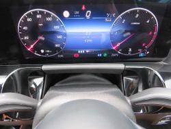 MERCEDES-BENZ GLA Photo 4