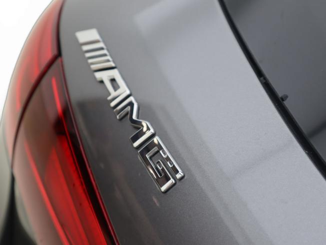 MERCEDES-BENZ GLA Photo 29