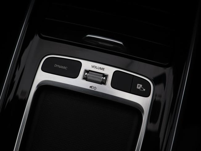 MERCEDES-BENZ GLA Photo 32
