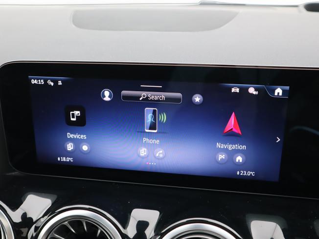 MERCEDES-BENZ GLA Photo 33