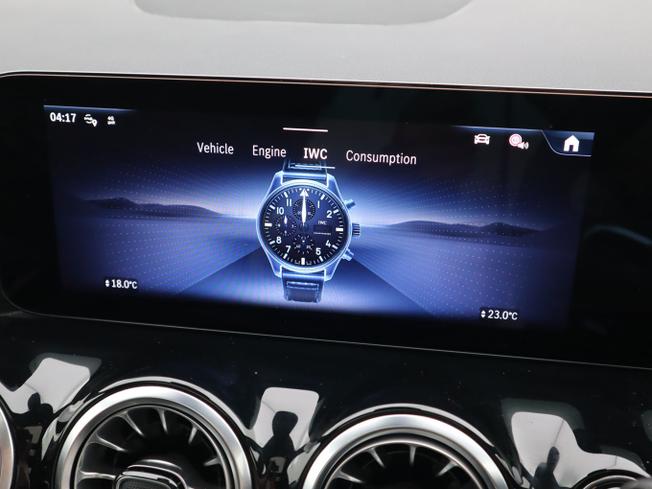 MERCEDES-BENZ GLA Photo 42
