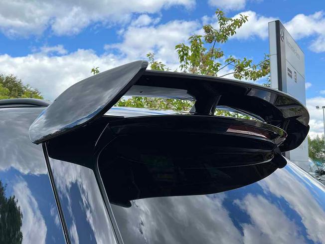 MERCEDES-BENZ Gla Photo 24
