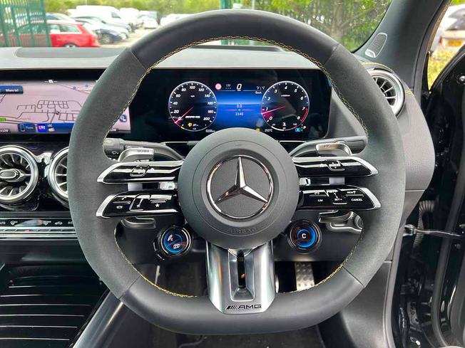 MERCEDES-BENZ Gla Photo 26