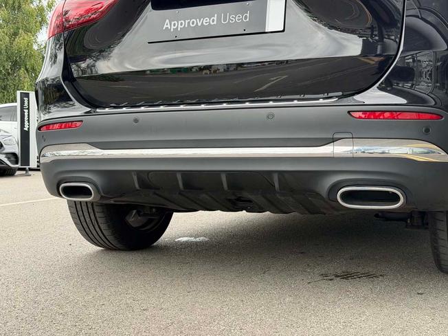 MERCEDES-BENZ GLA Photo 19