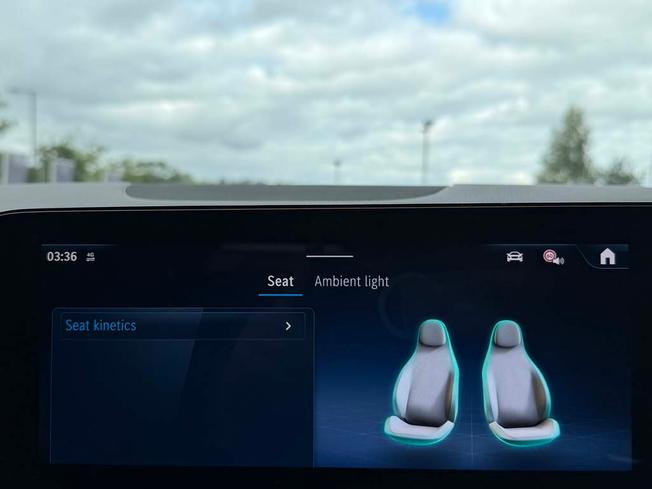 MERCEDES-BENZ GLA Photo 34
