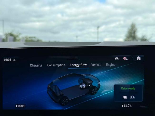 MERCEDES-BENZ GLA Photo 37