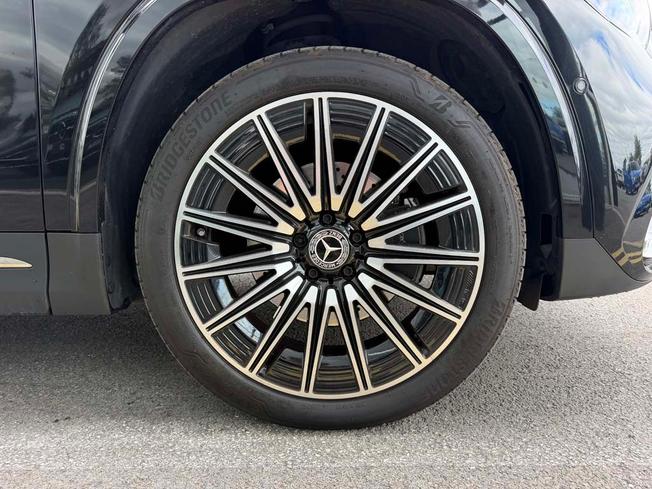 MERCEDES-BENZ GLA Photo 6