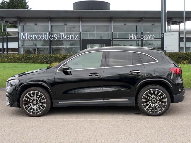 MERCEDES-BENZ GLA Photo 7