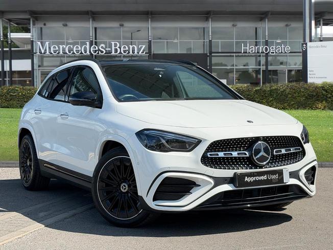 MERCEDES-BENZ GLA Photo 1