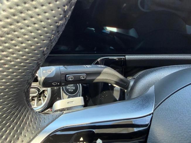 MERCEDES-BENZ GLA Photo 30