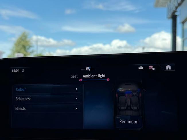 MERCEDES-BENZ GLA Photo 37