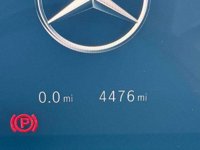 MERCEDES-BENZ GLA Photo 23