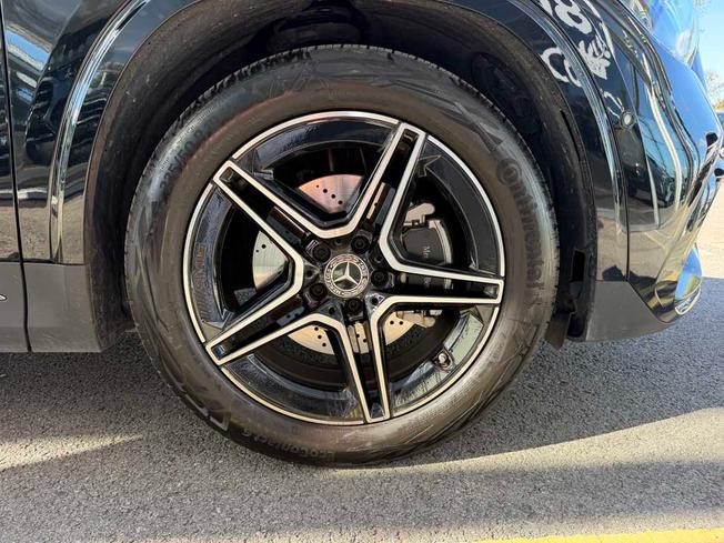 MERCEDES-BENZ GLA Photo 6