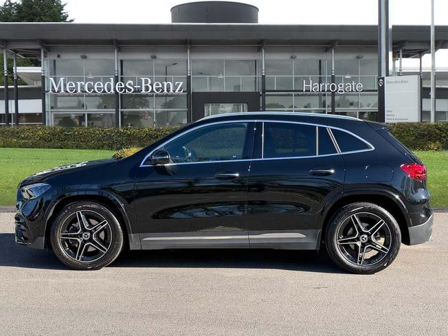 MERCEDES-BENZ GLA Photo 7