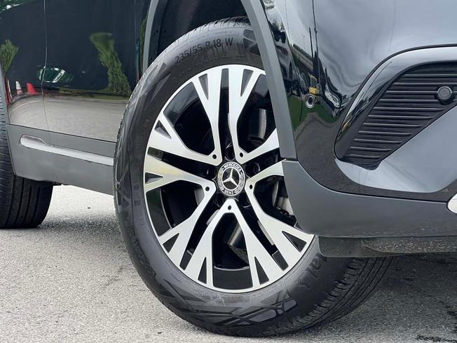 MERCEDES-BENZ GLA Photo 14