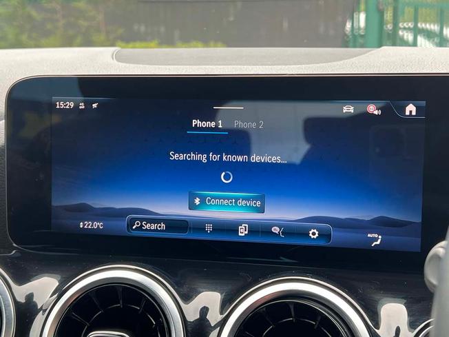 MERCEDES-BENZ GLA Photo 29