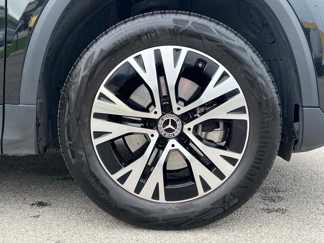 MERCEDES-BENZ GLA Photo 6