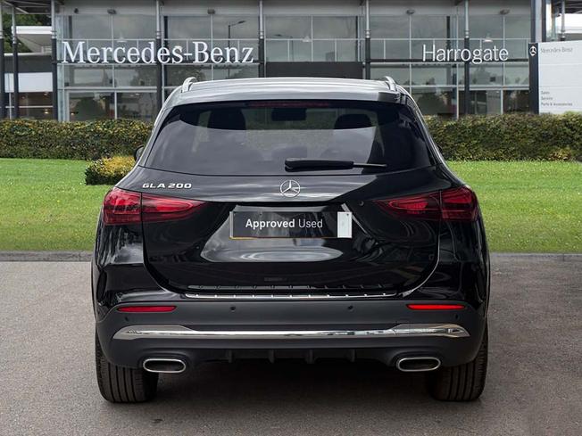 MERCEDES-BENZ Gla Photo 10