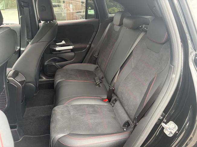 MERCEDES-BENZ Gla Photo 8
