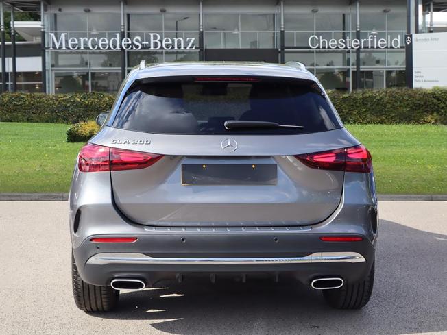 MERCEDES-BENZ GLA Photo 11