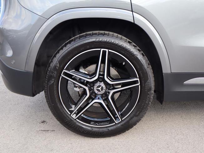 MERCEDES-BENZ GLA Photo 21