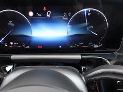 MERCEDES-BENZ GLA Photo 4