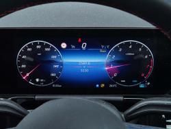 MERCEDES-BENZ GLA Photo 4