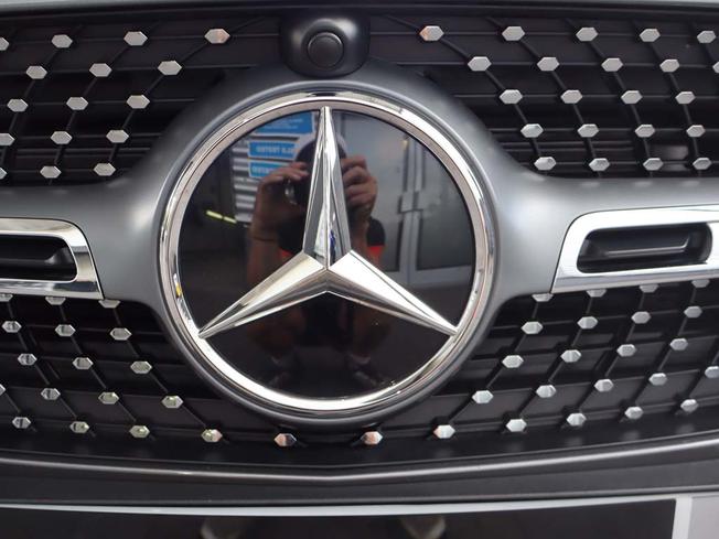 MERCEDES-BENZ GLA Photo 24