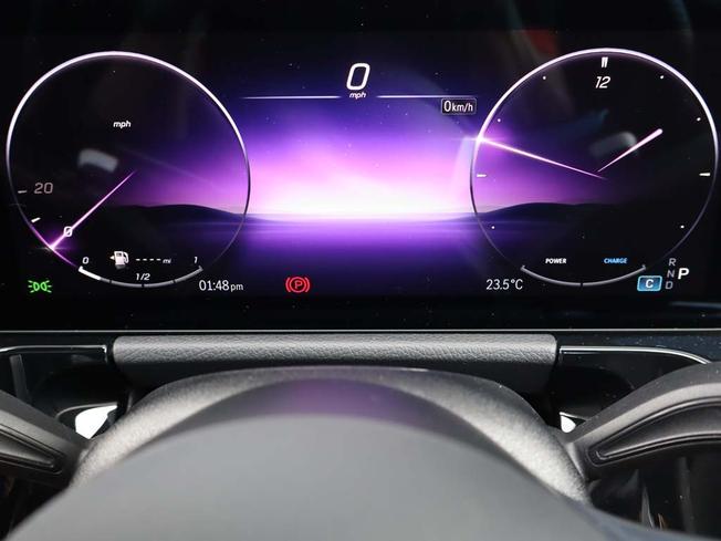 MERCEDES-BENZ GLA Photo 33