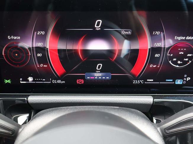 MERCEDES-BENZ GLA Photo 34