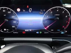 MERCEDES-BENZ GLA Photo 4