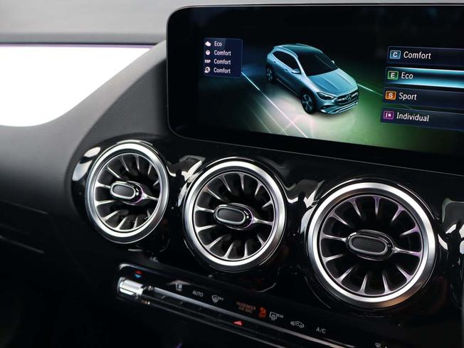 MERCEDES-BENZ GLA Photo 46