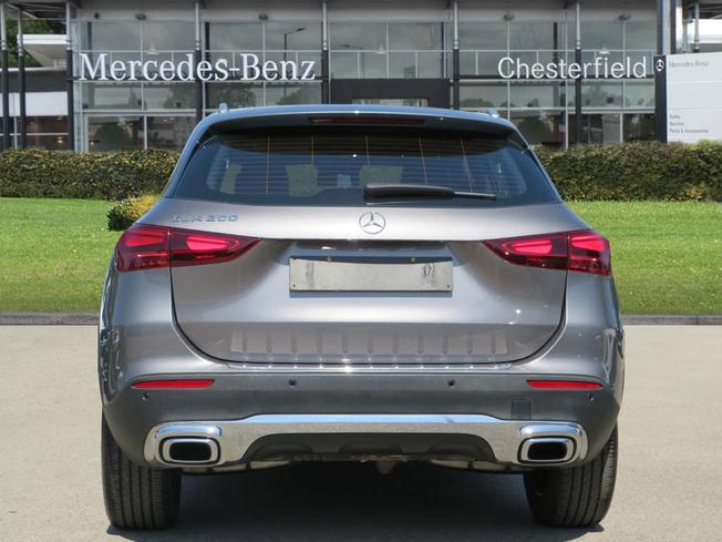 MERCEDES-BENZ GLA Photo 11