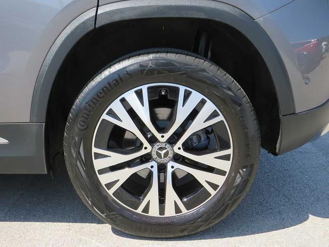 MERCEDES-BENZ GLA Photo 14