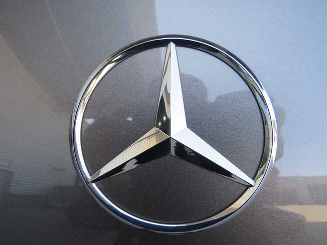 MERCEDES-BENZ GLA Photo 25