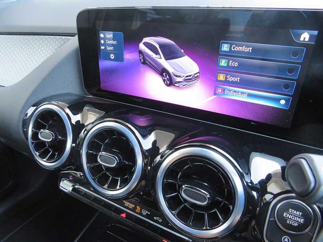 MERCEDES-BENZ GLA Photo 49
