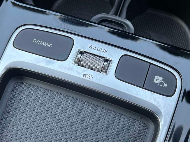 MERCEDES-BENZ GLA Photo 37