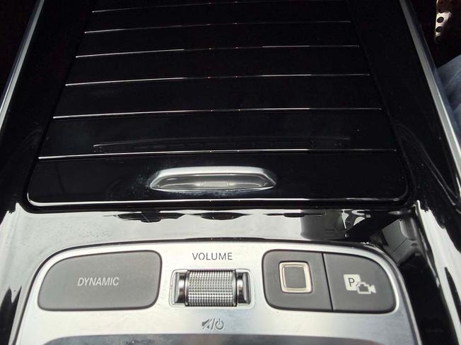 MERCEDES-BENZ Eqb Photo 32