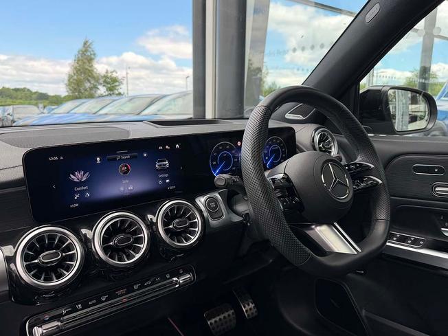 MERCEDES-BENZ Eqb Photo 45