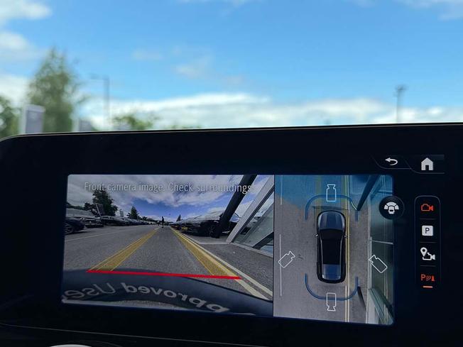 MERCEDES-BENZ Eqb Photo 47