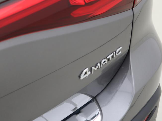 MERCEDES-BENZ Eqb Photo 41