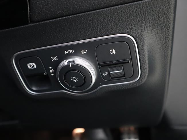 MERCEDES-BENZ Eqa Photo 40